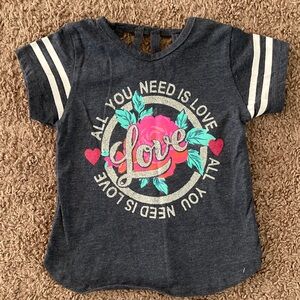 Real Love Kids Love Graphic T-Shirt Size 4T Dark Gray